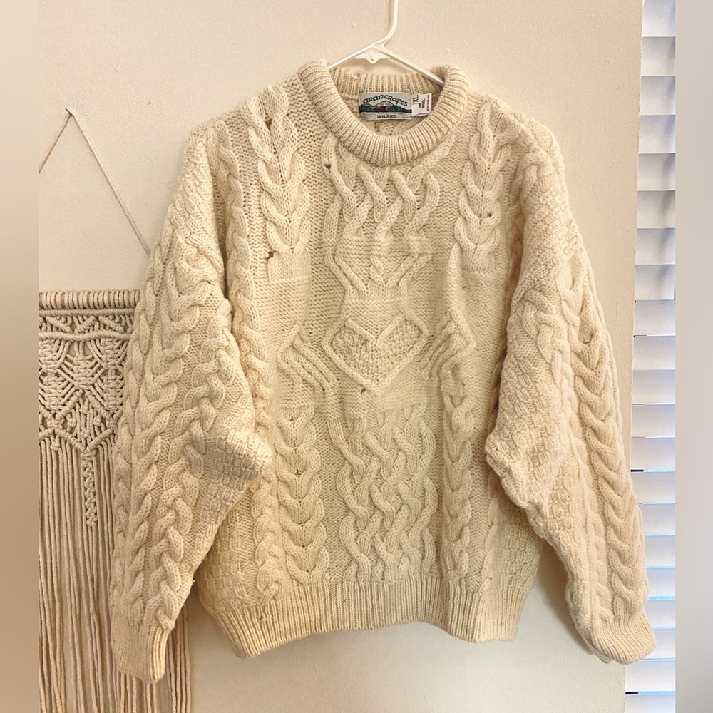 Vintage Arancrafts Irish Wool Sweater